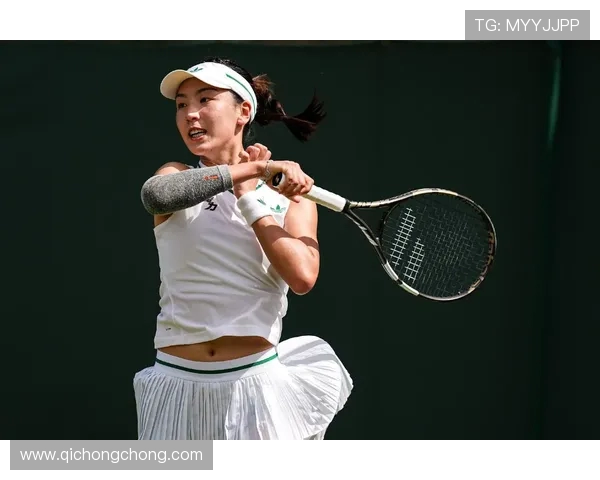 温网中国军团剑指突破:郑钦文王欣瑜领衔六将出征,布云朝克特男单突围